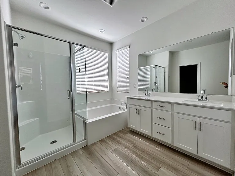 7559 Botany St — Photo 7