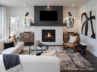 8005 Walnut Ln, Hamel, MN 55340