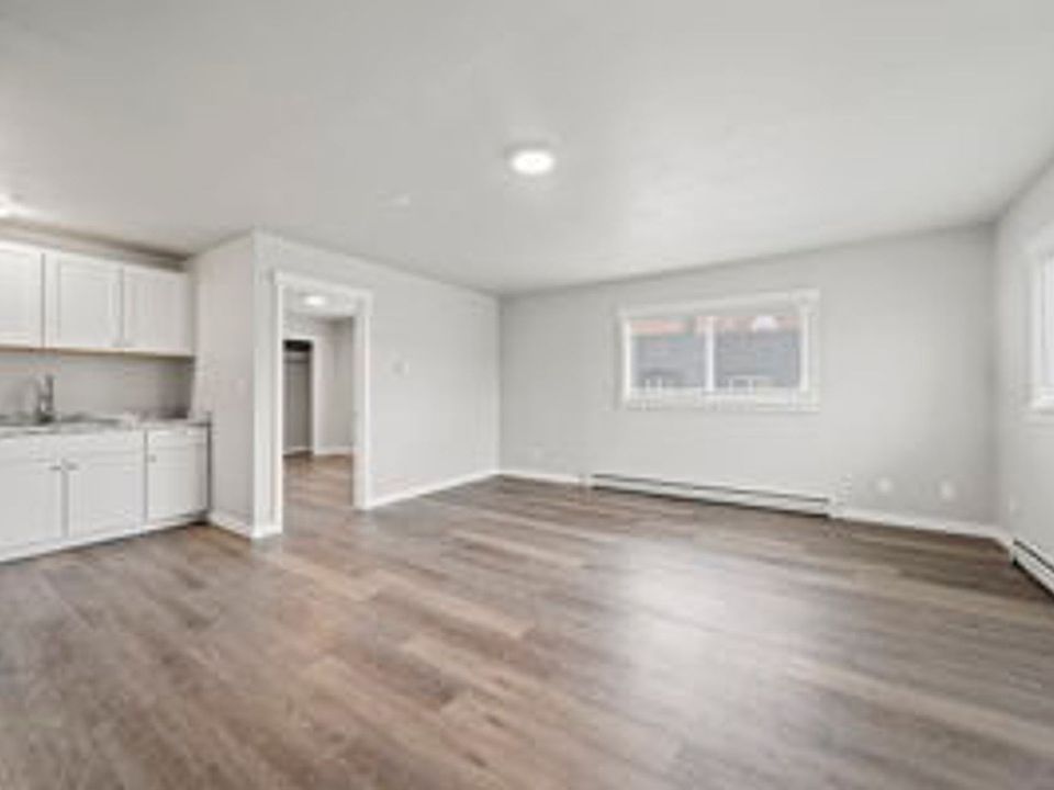 1st image of 5447 S Tacoma Way