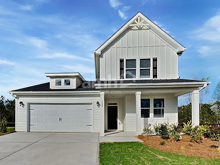 248 Willow Ln — Photo 1
