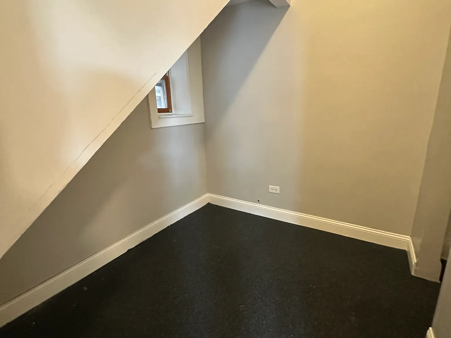 6535 S Rhodes Ave — Photo 4