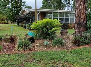 1691 Elkhart Cir, Tavares, FL 32778