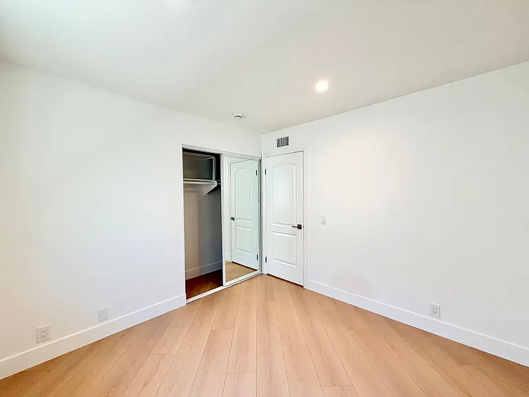 21676 Superior Ln — Photo 26