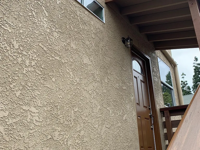 1534 Monterey St — Photo 2