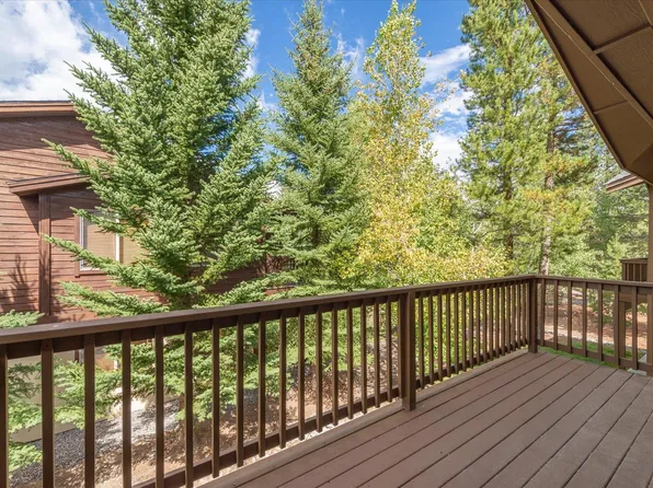 10863 Cinnabar Way APT 6, Truckee, CA 96161