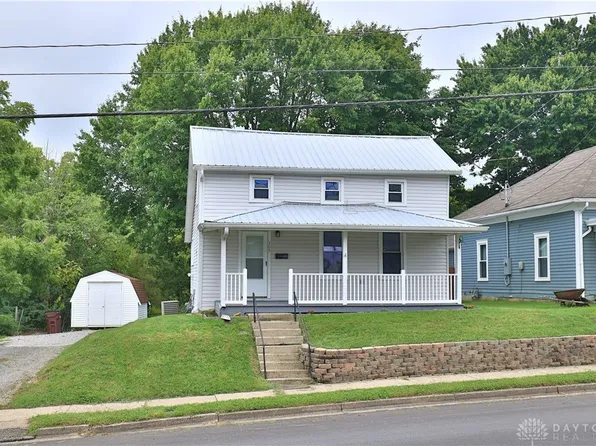 305 E Plane St, Bethel, OH 45106