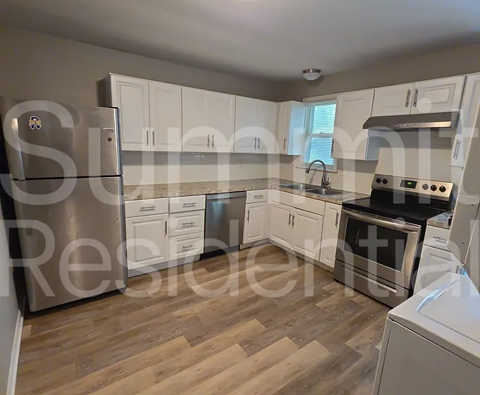 2913 W 44th Ave — Photo 4
