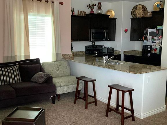 414D37F89EFE47EE947D25595A37723B