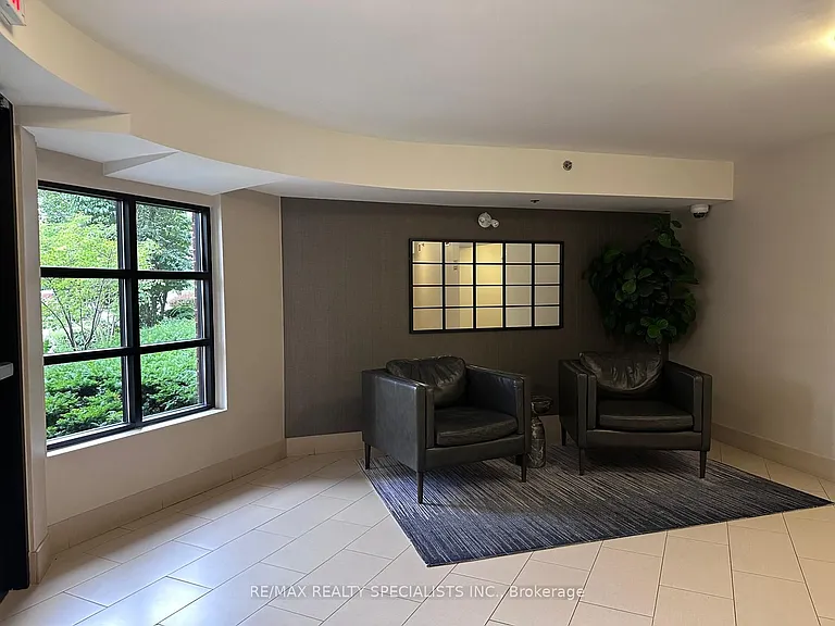 3070 Rotary Way #319 — Photo 4
