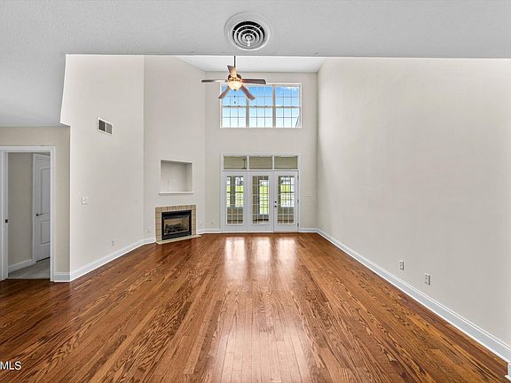 4th image of 3223 Bakertown Station Way