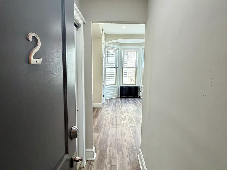 227 S 41st St #H — Photo 19