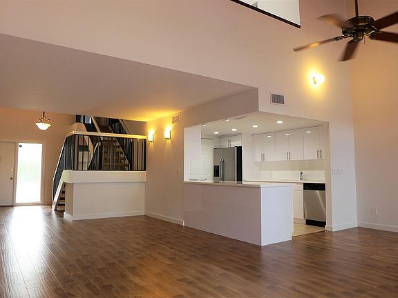 Open Concept, Bright, Spacious