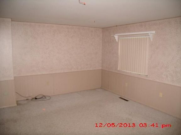 3rd image of 4549 Skylark Dr