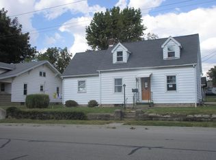 1102 E Van Trees St, Washington, IN 47501