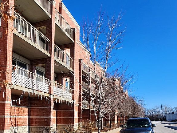 5th image of 9864 Leland Ave Unit 212