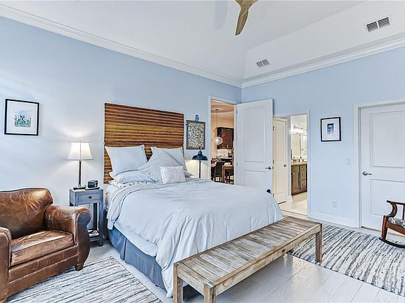 5th image of 95310 Summerwoods Cir Unit 505