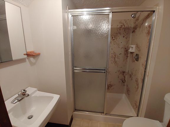 3rd image of 6409 Birchview Dr S