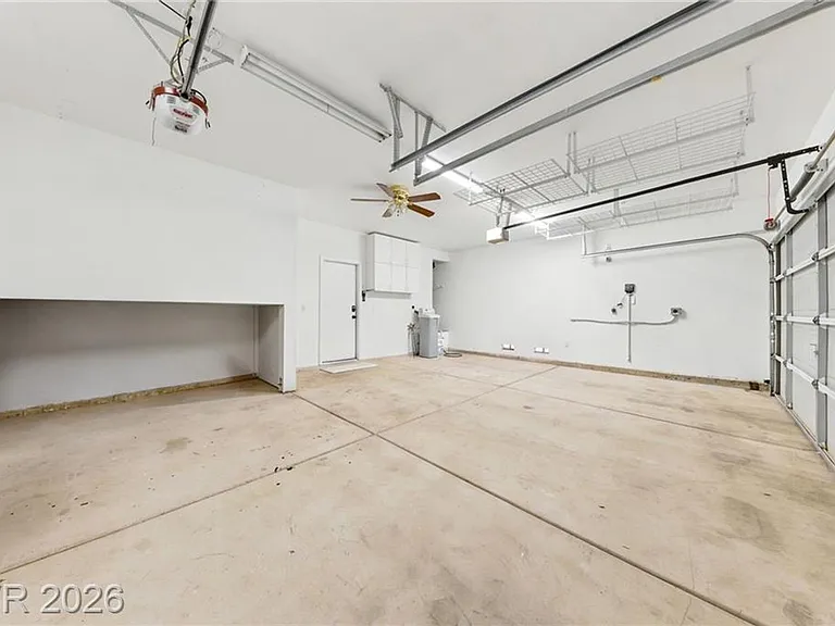 2551 Williamsburg St — Photo 28