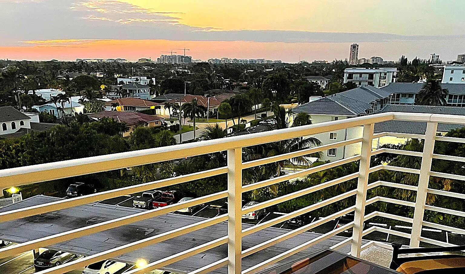 1 bed, 1.0 bath, 985 sqft, $3,800 — Photo 4