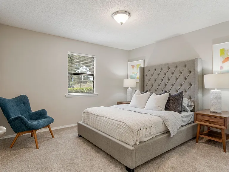 Echo Trail Apartments - Lease Today & Save $300 OFF Move-In Costs! — Photo 41
