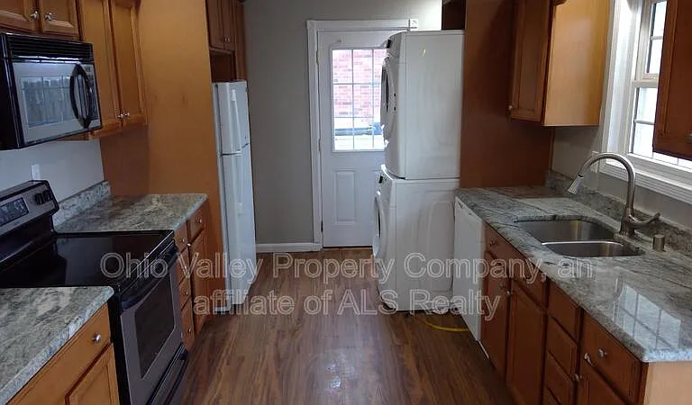 4019 Tally Ho Ct — Photo 2