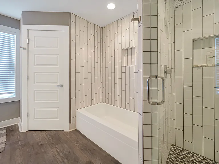 2202 Sheridan Rd — Photo 21