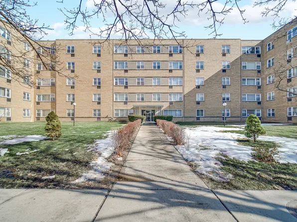 6161 N Hoyne Ave APT 302, Chicago, IL 60659