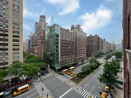 Sold by Brown Harris Stevens | media 26