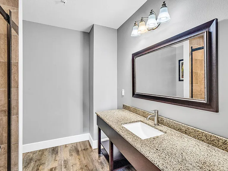 107 E Orchard Loop — Photo 11