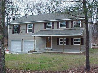 Bald Hill Ter, Milford, PA 18337