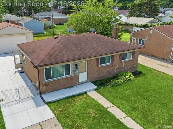 3218 E 14 Mile Rd, Warren, MI 48092