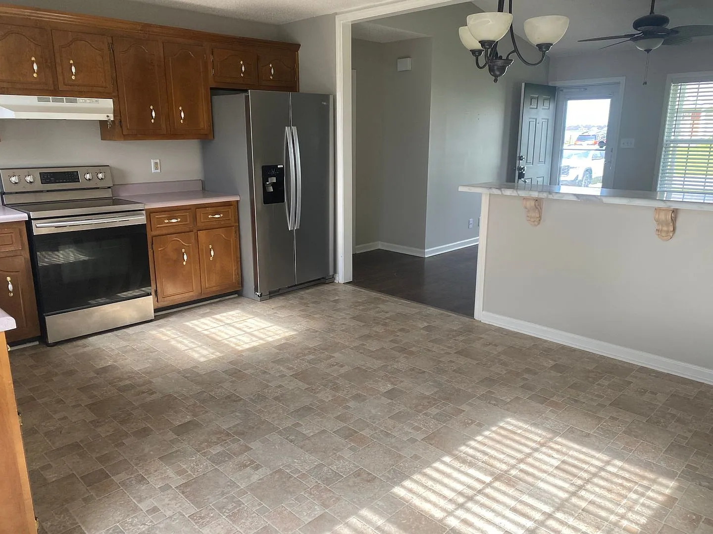 Renovated 3-Bedroom Home Just Minutes from Fort Campbell! — Photo 3