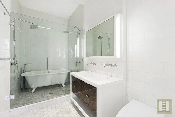 Rented by Halstead Real Estate | media 19