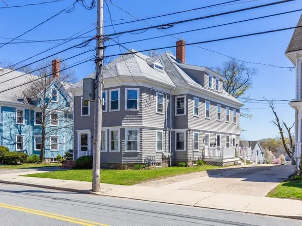 5 Lothrop St, Plymouth, MA 02360