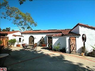 2nd image of 6182 Mulholland Hwy