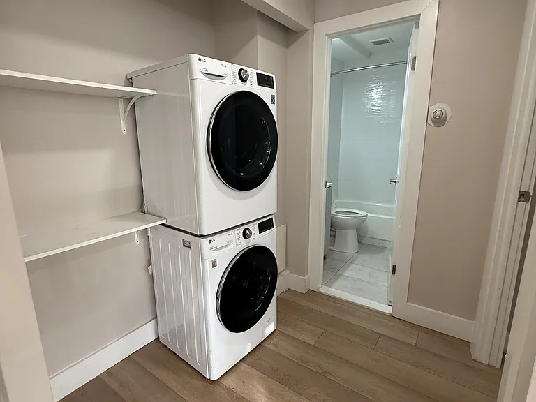 PALMETTO APARTMENTS — Photo 16