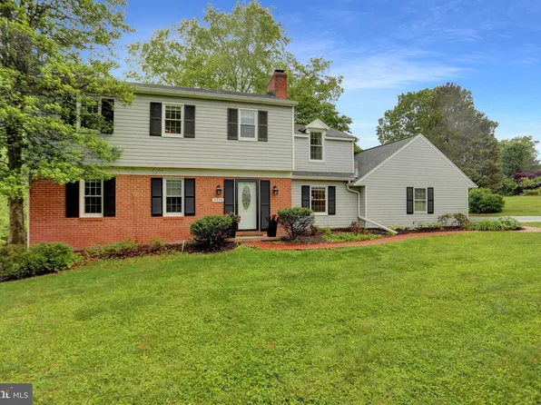 3228 Canterbury Ln, Fallston, MD 21047