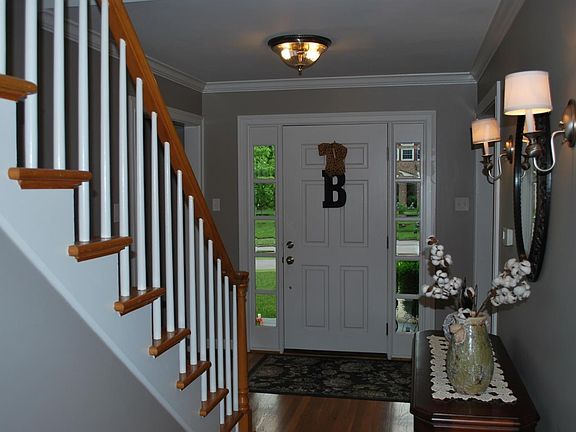 5th image of 1824 Joan Dr