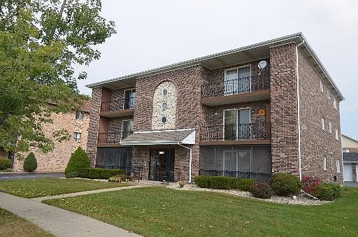1st image of 8148 W 169th St #1E