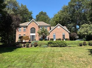 20 Warwick Rd, Flanders, NJ 07836