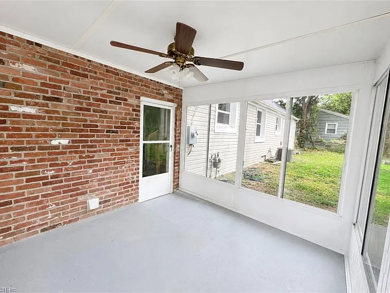 519 Beech Dr — Photo 34