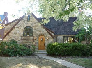 226 Outlook Dr, Pittsburgh, PA