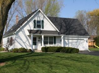 16640 Lillan Rd, Brookfield, WI 53005