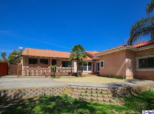 11435 Clybourn Ave, Sylmar, CA 91342