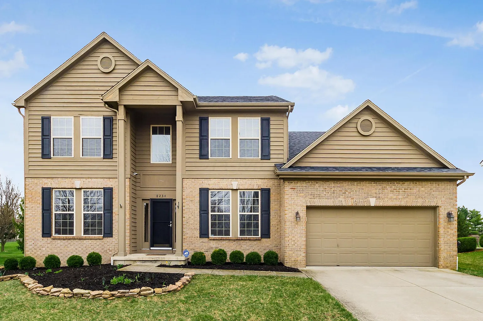 8234 Chateau Ln photo 1