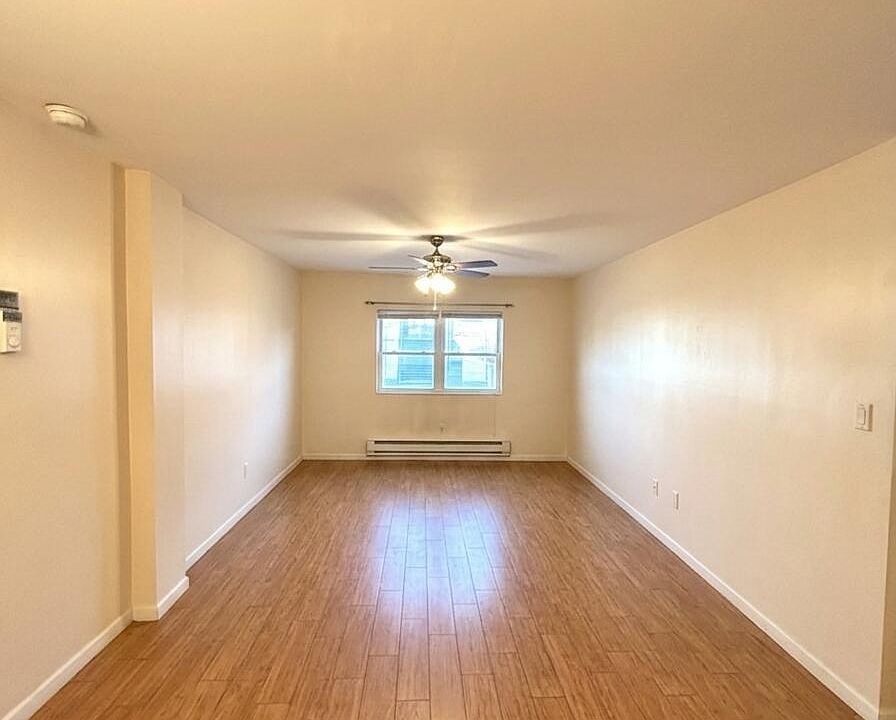 1st image of 51 Vera St APT B