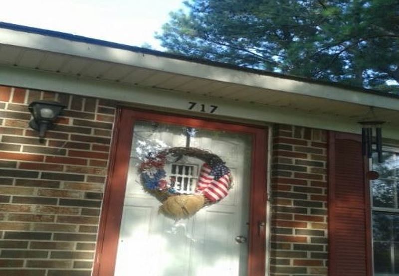 2nd image of 717 Atkins St