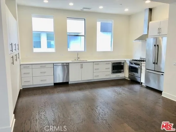 2207 Selig Dr, Los Angeles, CA 90026