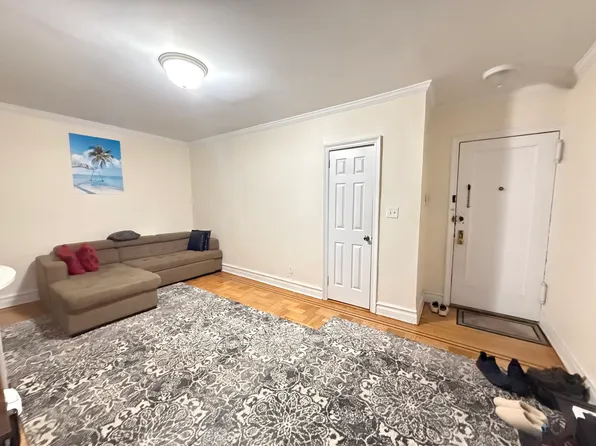 35-05 72nd Street 1A image 2 of 6