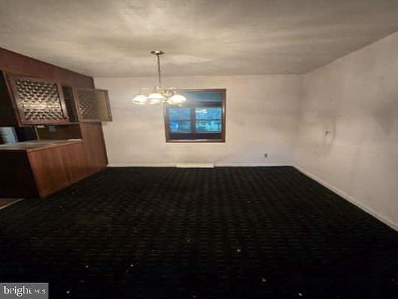 3rd image of 430 Ewingville Rd